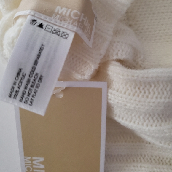 🆕 Michael Kors Button Ribbed Knit Gloves - Picture 6 of 6